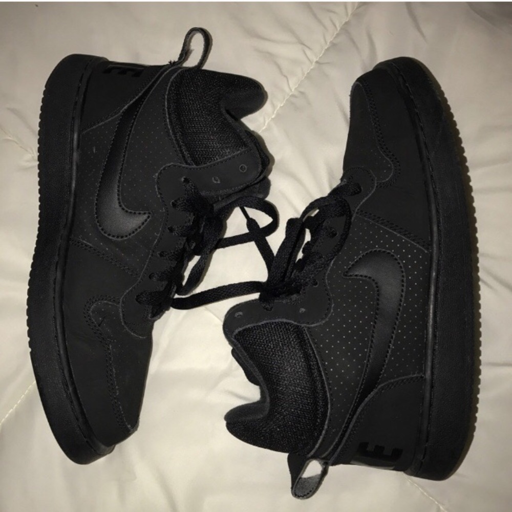 ❗️ Nike High Top Sneakers ❗️